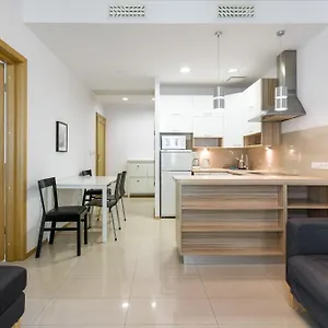https://yourplace-central-apartments-krakow.krakowhotelspoland.com